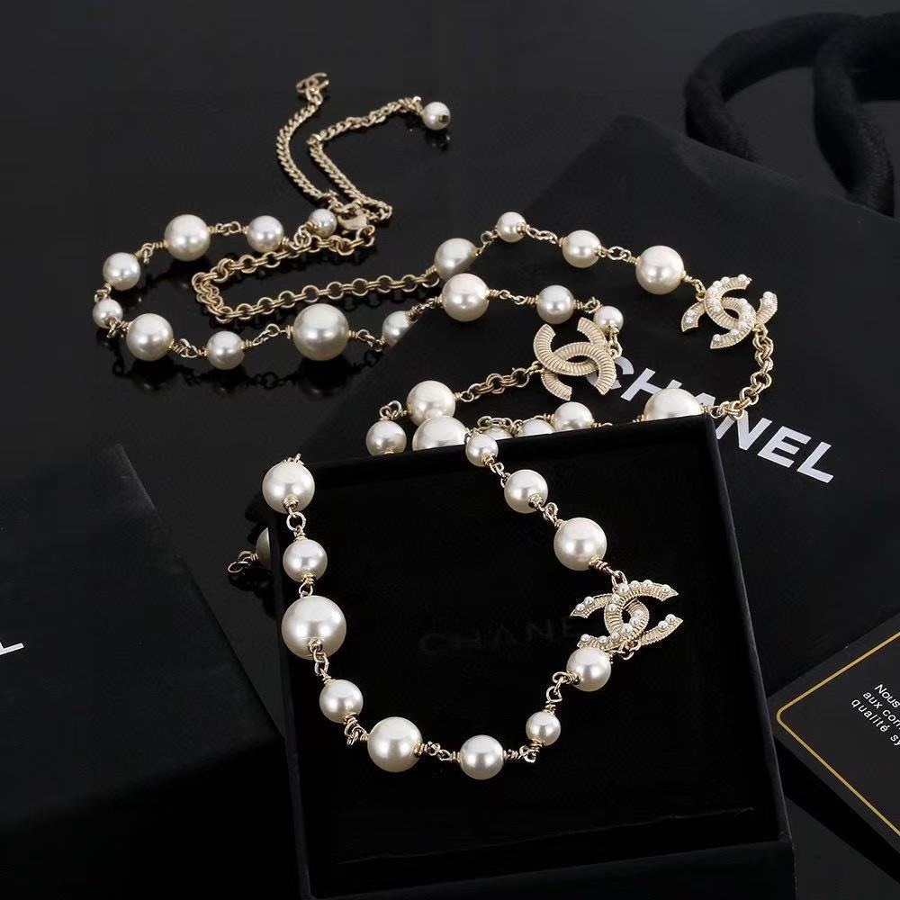 CHANEL Gold and White Faux Pearl CC-Link Long Necklace